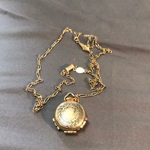 1928 photo locket necklace